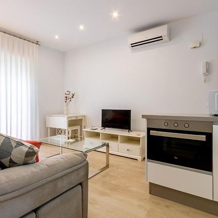 סביליה Charming 2 Bedroom Apartment Triana Bridge By Ocityzen מראה חיצוני תמונה